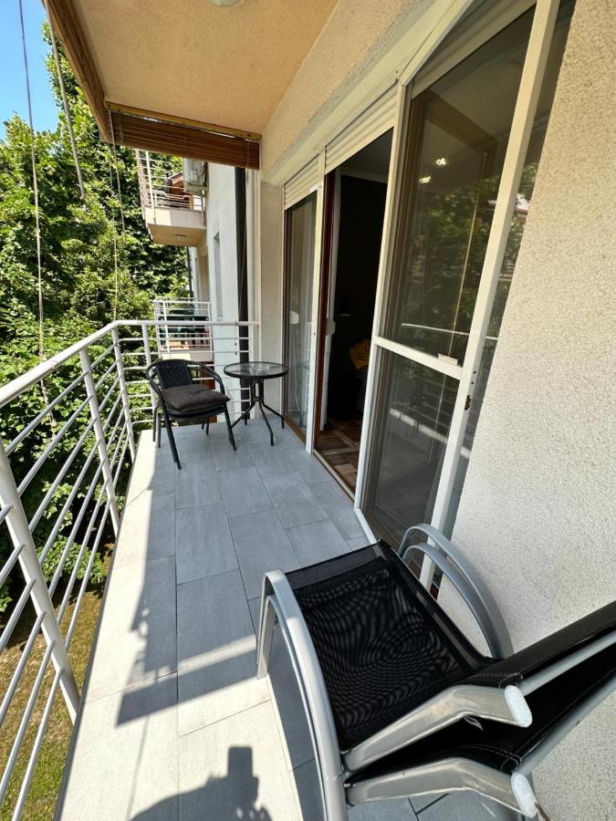 Dorina Wellness Apartment Сиофок Екстериор снимка
