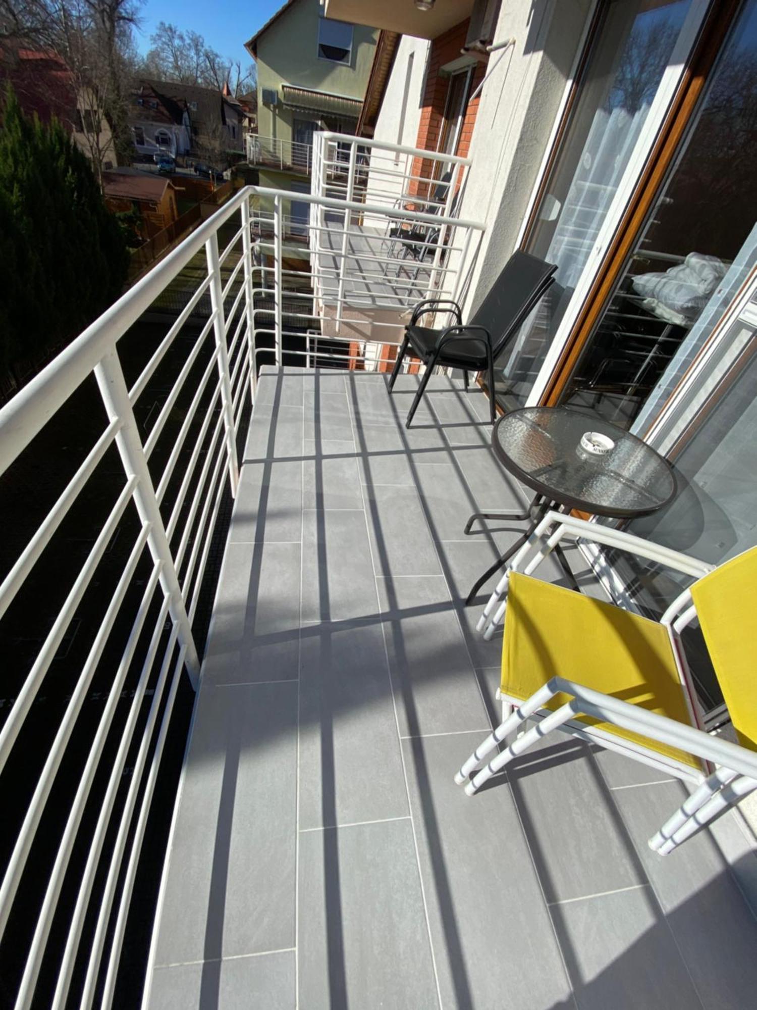 Dorina Wellness Apartment Сиофок Екстериор снимка